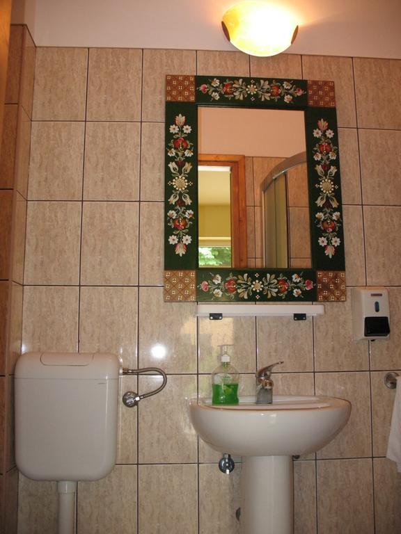 Pensiunea Sub Cetate Cisnădie Pokoj fotografie