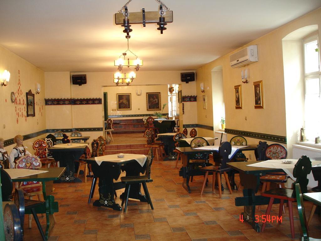 Pensiunea Sub Cetate Cisnădie Exteriér fotografie